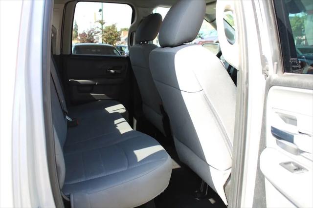 2017 Ram 1500 SLT Quad Cab 4x2 64 Box