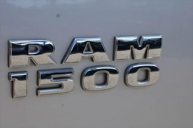 2017 Ram 1500 SLT Quad Cab 4x2 64 Box