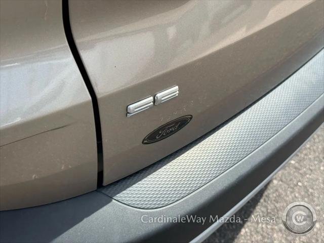2021 Ford Escape SE
