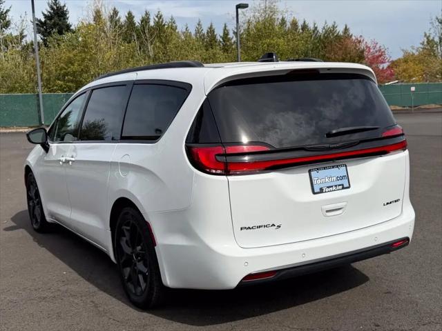 2025 Chrysler Pacifica Limited
