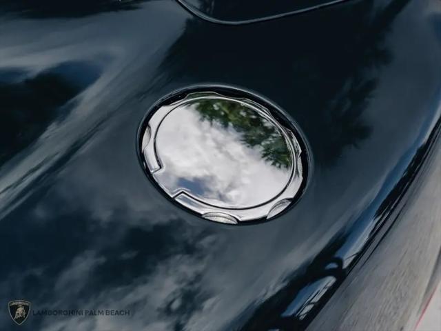 2003 Aston Martin Vanquish V12