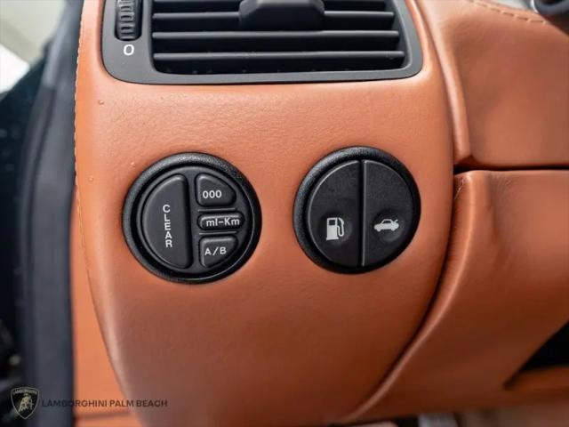 2003 Aston Martin Vanquish V12