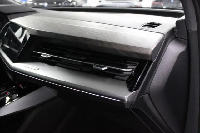 2025 Audi e-tron Premium 45 RWD