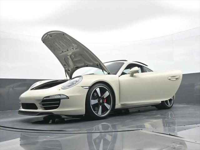 2014 Porsche 911 50th Anniversary Edition