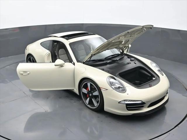 2014 Porsche 911 50th Anniversary Edition