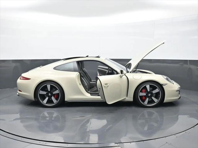 2014 Porsche 911 50th Anniversary Edition