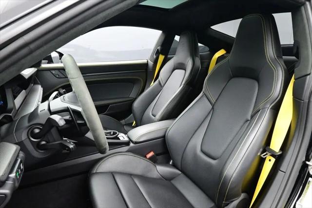 2026 Porsche 911 Carrera 4 GTS