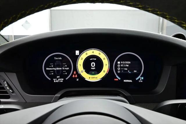 2026 Porsche 911 Carrera 4 GTS