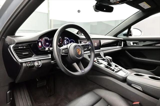 2023 Porsche Panamera 4