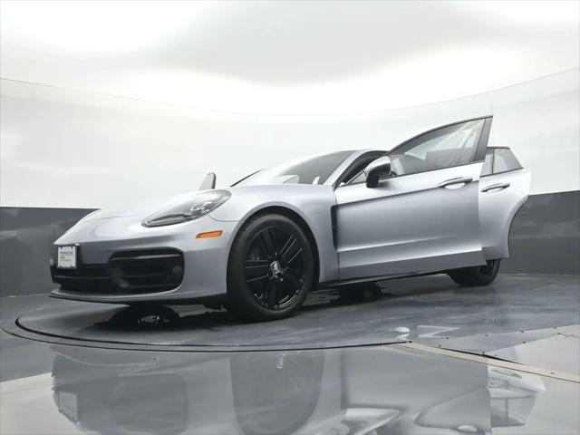2023 Porsche Panamera 4