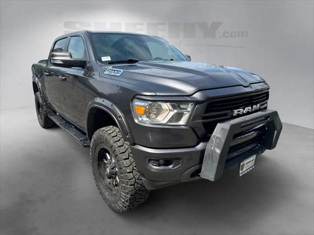 2019 Ram 1500 Big Horn/Lone Star Crew Cab 4x4 57 Box