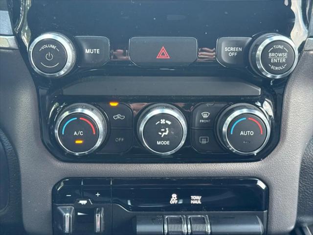 2019 Ram 1500 Big Horn/Lone Star Crew Cab 4x4 57 Box