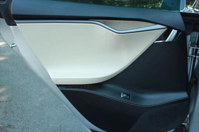 2018 Tesla Model S 75D