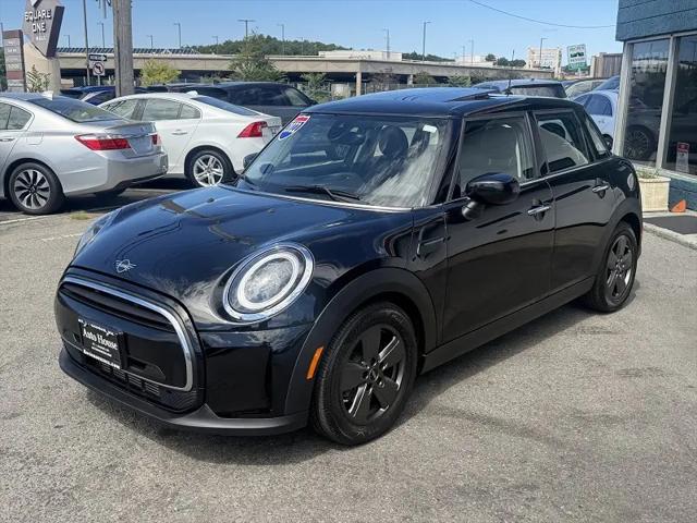 2022 MINI Hardtop Cooper