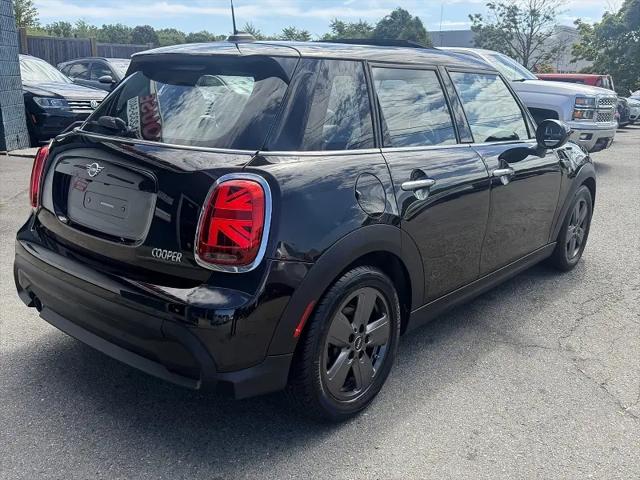 2022 MINI Hardtop Cooper