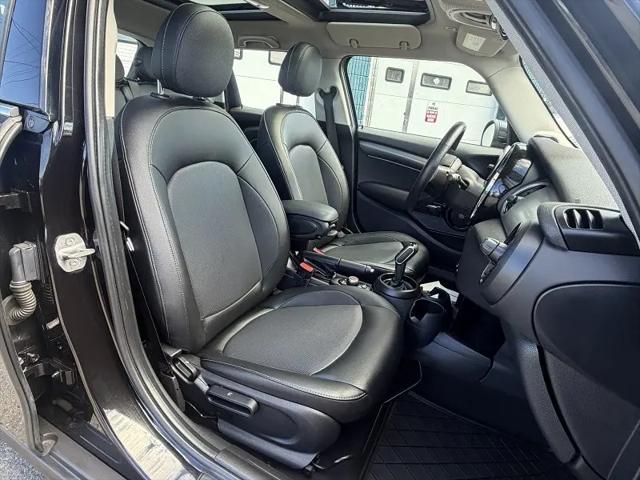 2022 MINI Hardtop Cooper