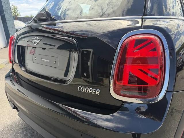2022 MINI Hardtop Cooper