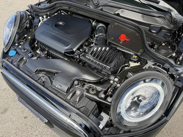 2022 MINI Hardtop Cooper