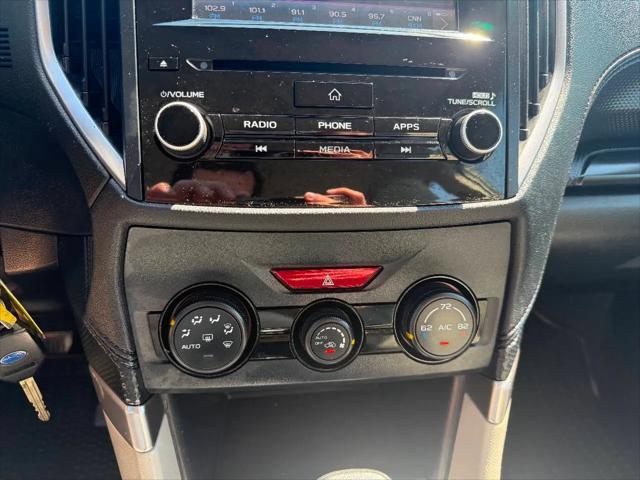 2023 Subaru Forester Base