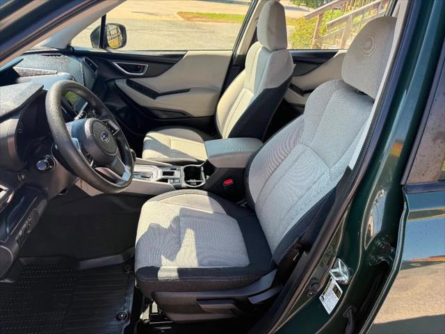 2023 Subaru Forester Base