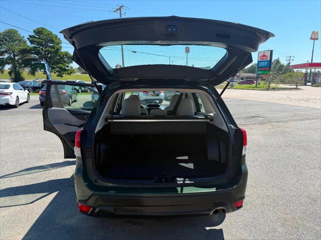 2023 Subaru Forester Base