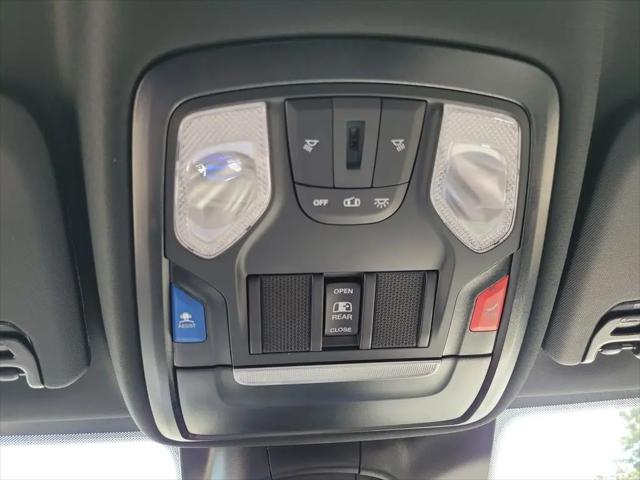 2026 Ram 2500 Black Express Crew Cab 4x4 64 Box