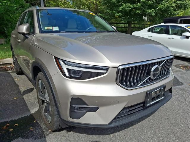 2024 Volvo XC40 B5 Plus Bright Theme for sale in Nazareth, PA