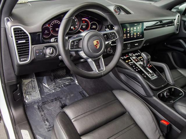 2023 Porsche Cayenne Platinum Edition