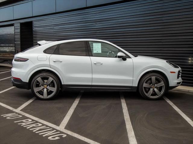 2023 Porsche Cayenne Platinum Edition