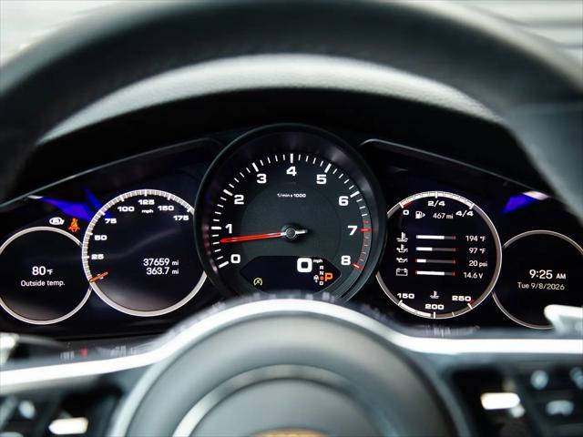 2023 Porsche Cayenne Platinum Edition