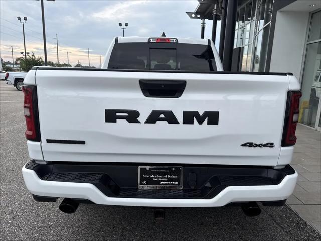 2025 Ram 1500 Big Horn Crew Cab 4x4 57 Box