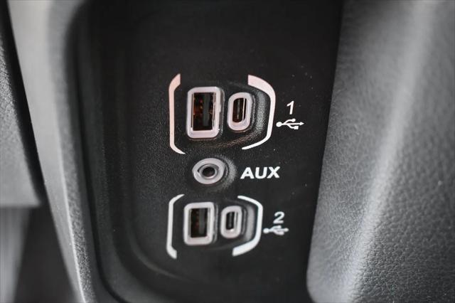 2026 Ram 1500 Express Crew Cab 4x4 57 Box