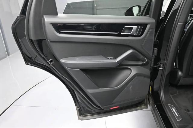 2023 Porsche Cayenne Cayenne