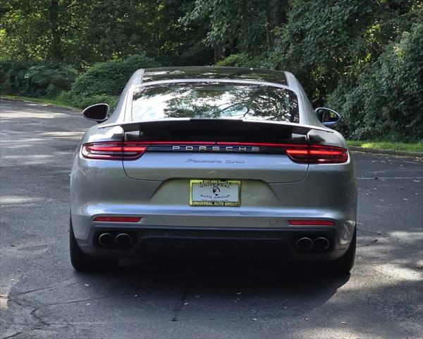 2018 Porsche Panamera Turbo