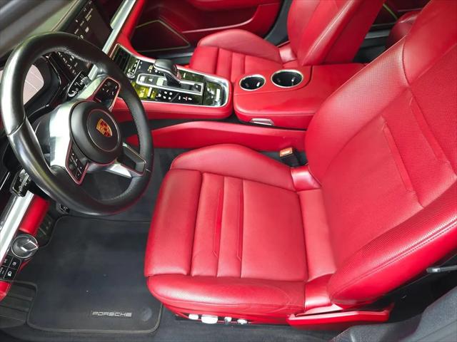 2018 Porsche Panamera Turbo