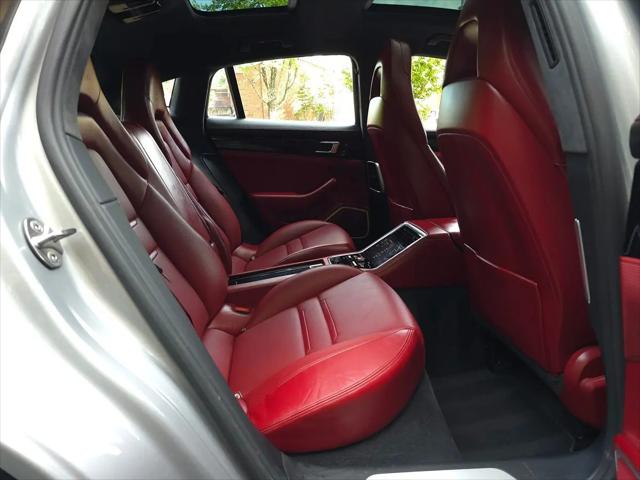 2018 Porsche Panamera Turbo