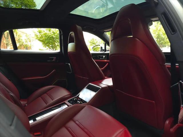 2018 Porsche Panamera Turbo