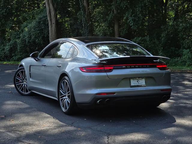 2018 Porsche Panamera Turbo