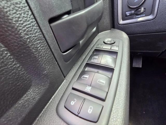 2018 Ram 1500 Express Quad Cab 4x4 64 Box