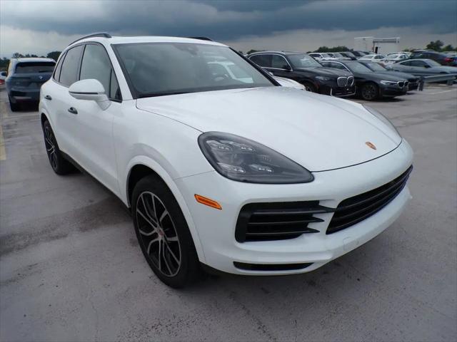 2023 Porsche Cayenne S Platinum Edition