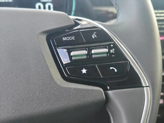 2026 Kia Niro EX
