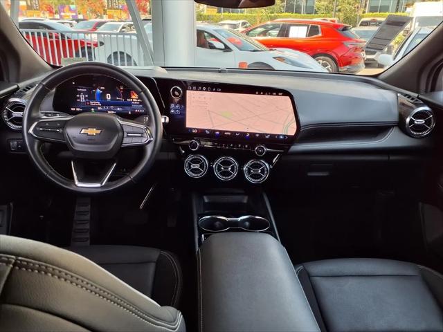 2024 Chevrolet V Blazer eAWD 2LT