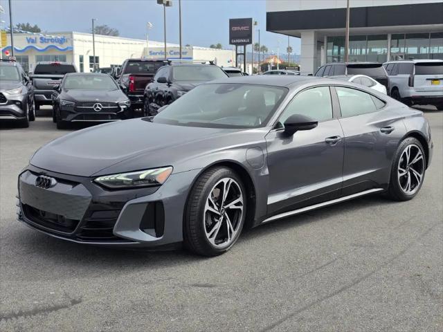 2024 Audi e-tron GT Premium Plus quattro