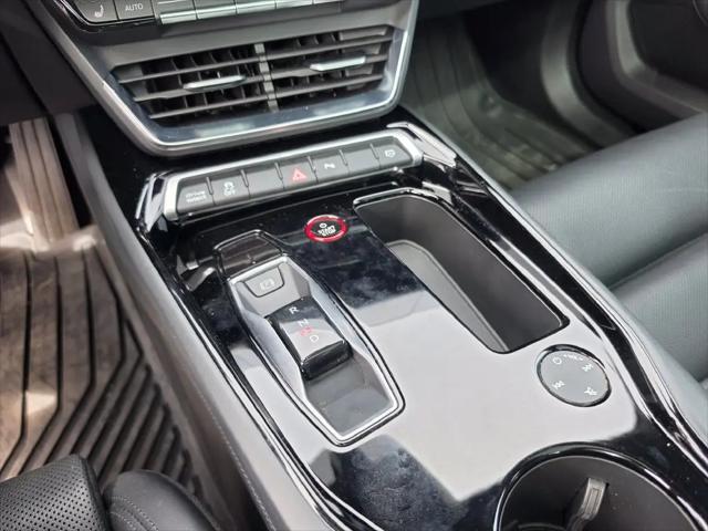 2024 Audi e-tron GT Premium Plus quattro
