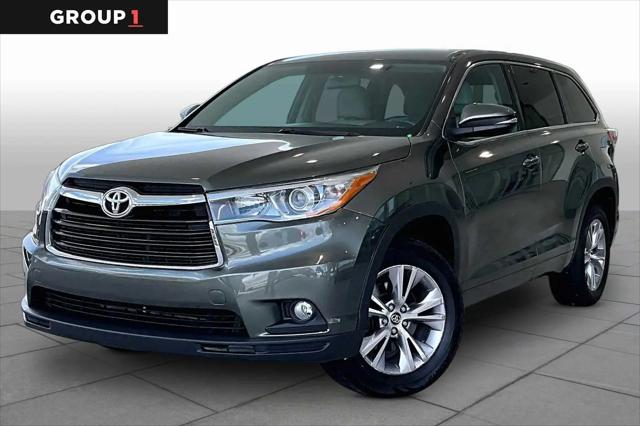 2016 Toyota Highlander LE Plus V6 for sale in Mobile, AL