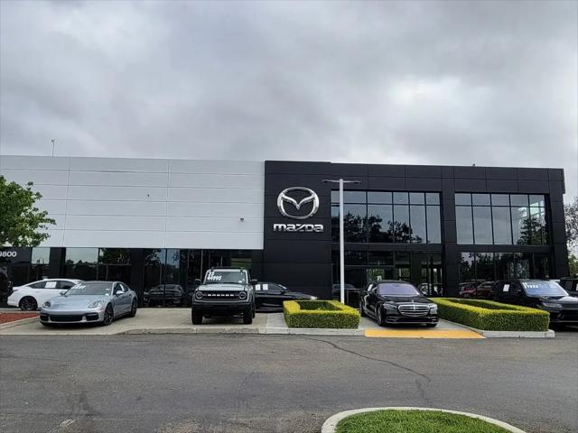2025 Mazda X-90 Premium Sport