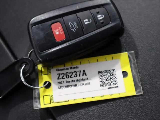 2021 Toyota Highlander Hybrid Platinum