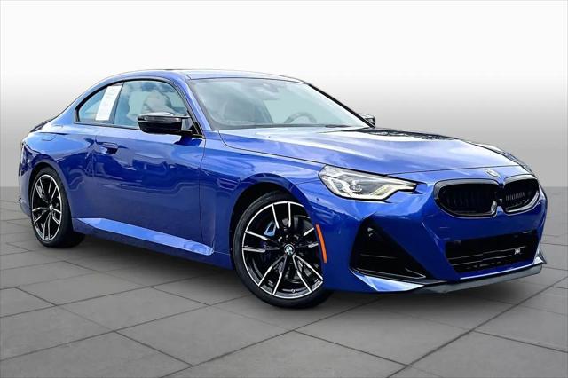 2025 BMW M240 i