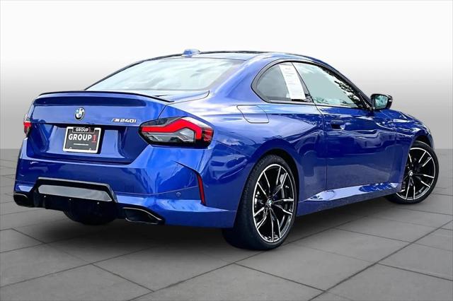 2025 BMW M240 i