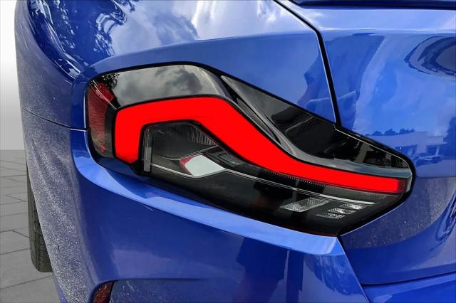 2025 BMW M240 i